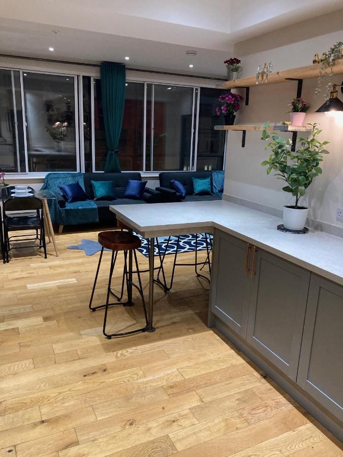 3bed 3bath V Pent-apartment