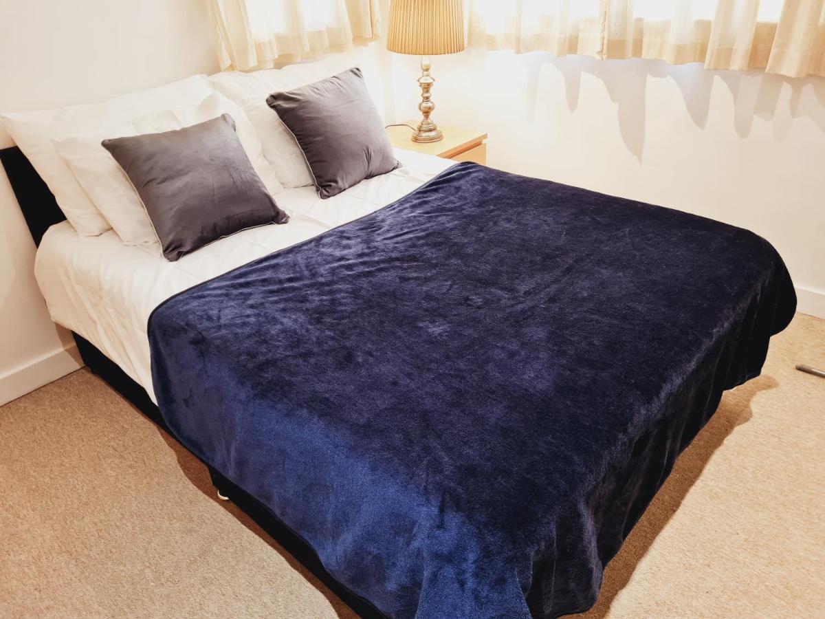 Fabulous One Bedroom Centre Apartamento
