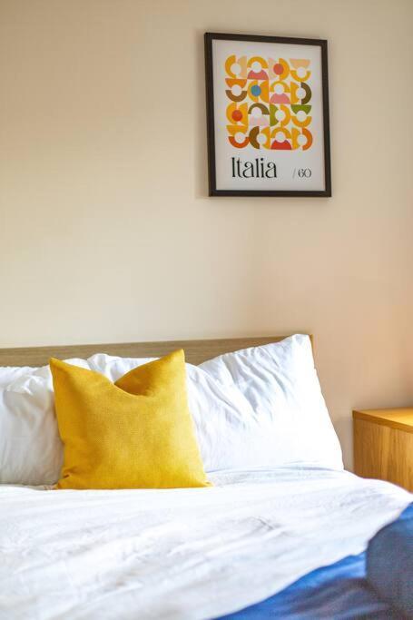 4br Chic - Denby Street Apartment Sheffield