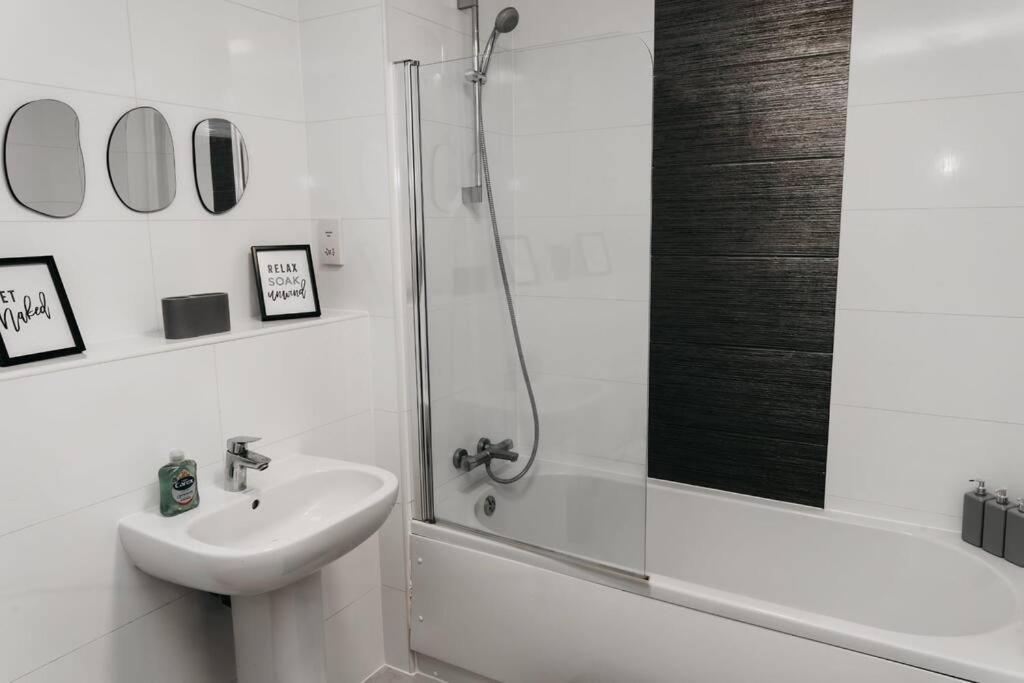 Apartment Stunning Modern Heart Of The City Sheffield