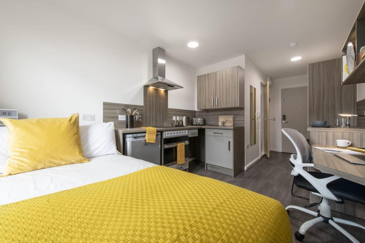 For Students Only Cozy Living At Hollis Croft In Apartment *