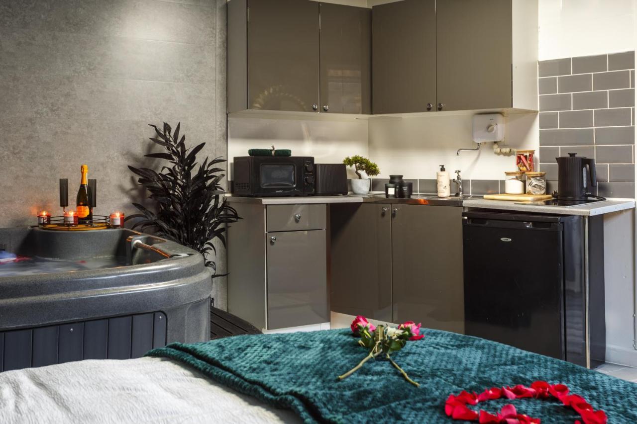 Apartamento Riverside With Jacuzzi!