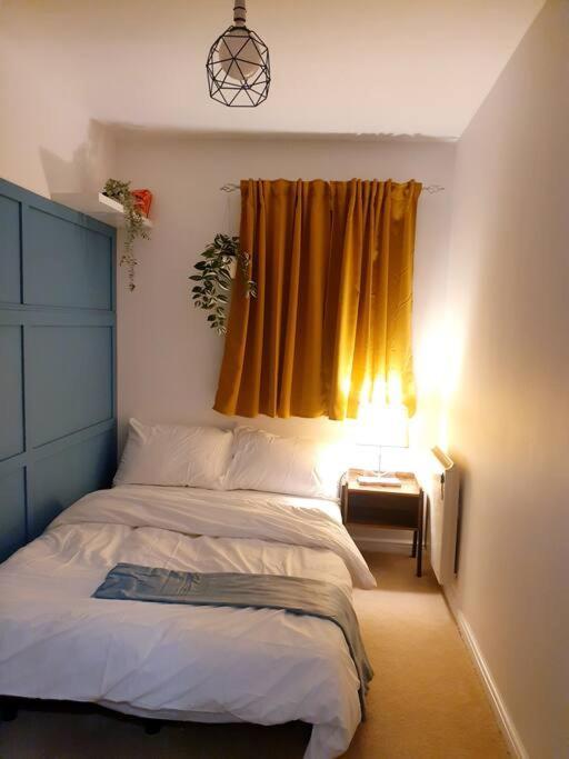 Hyde Park - Park Hill - - 2 Bedrooms - Free On-site Parking - Netflix - Fast Wifi Apartment Sheffield