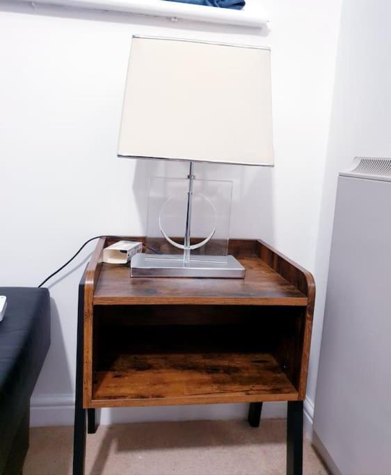 Apartment Hyde Park - Park Hill - - 2 Bedrooms - Free On-site Parking - Netflix - Fast Wifi *