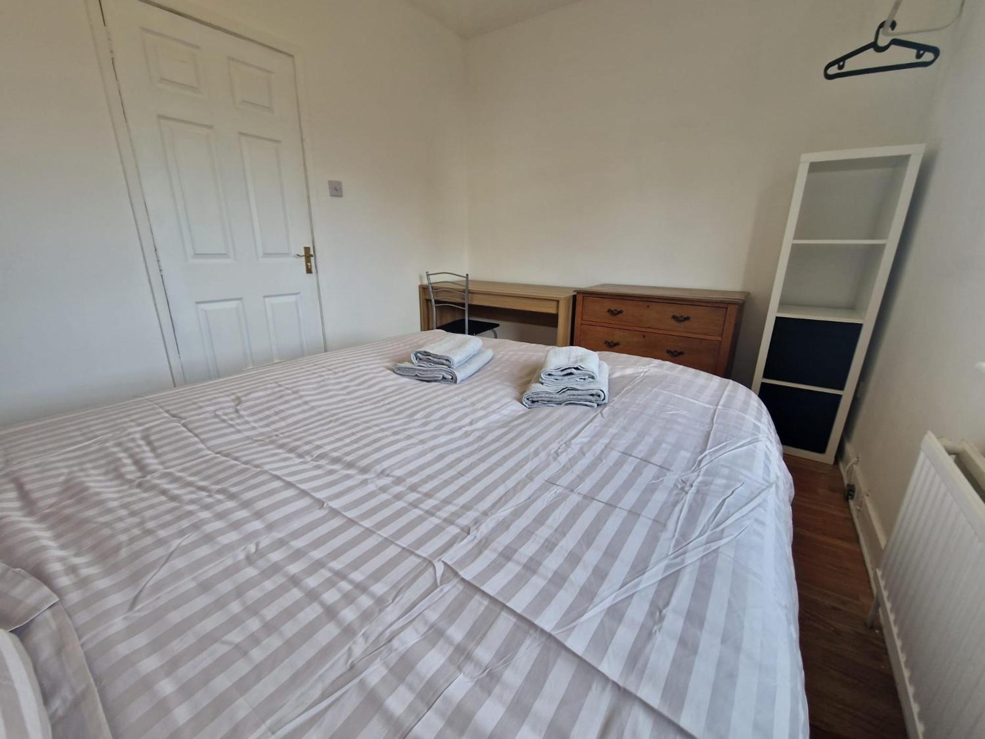 1: Cosy In A Prime Location Apartment