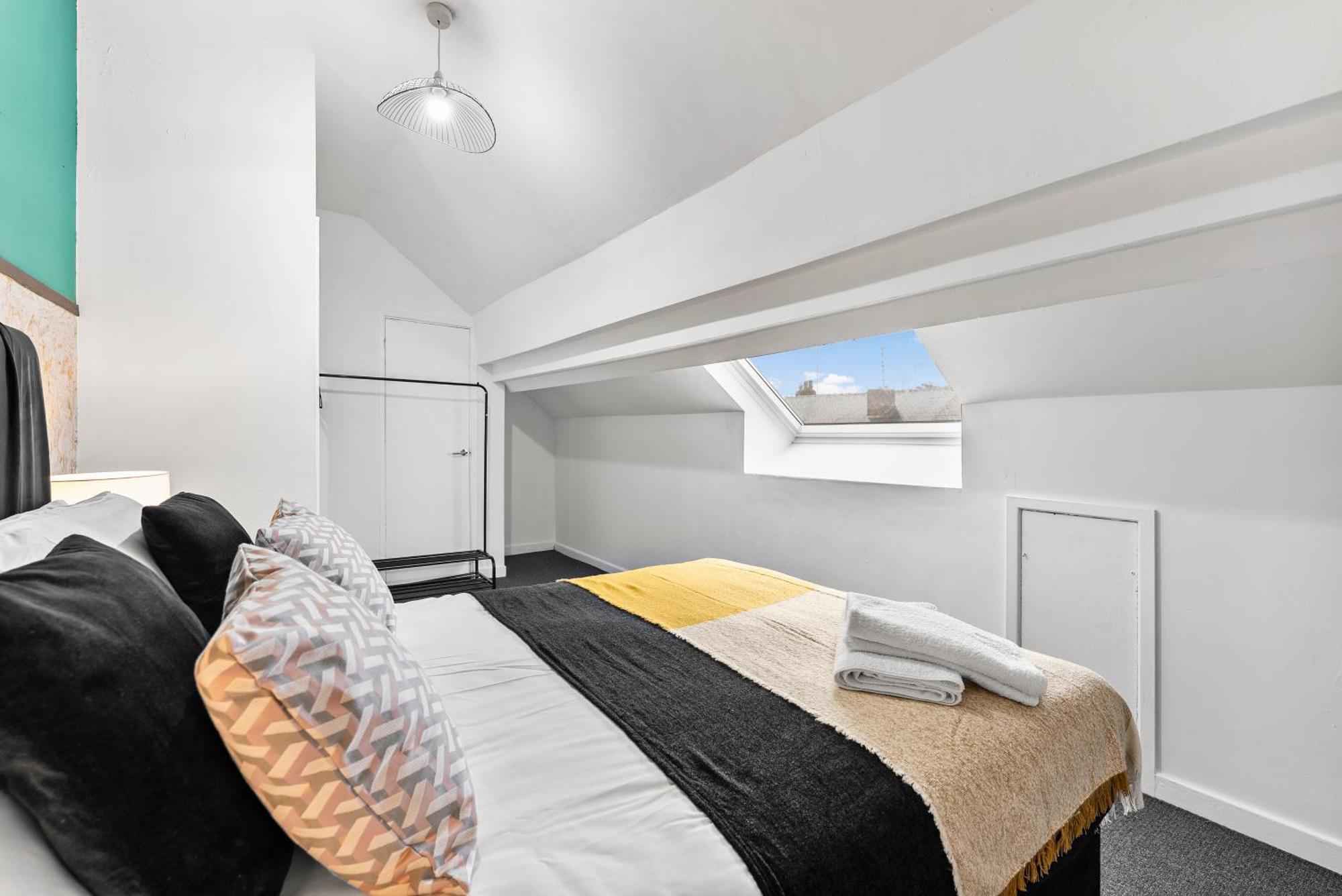 Apartamento 20 Percent Off! Stylish Abode Sleeps 12 Sheffield