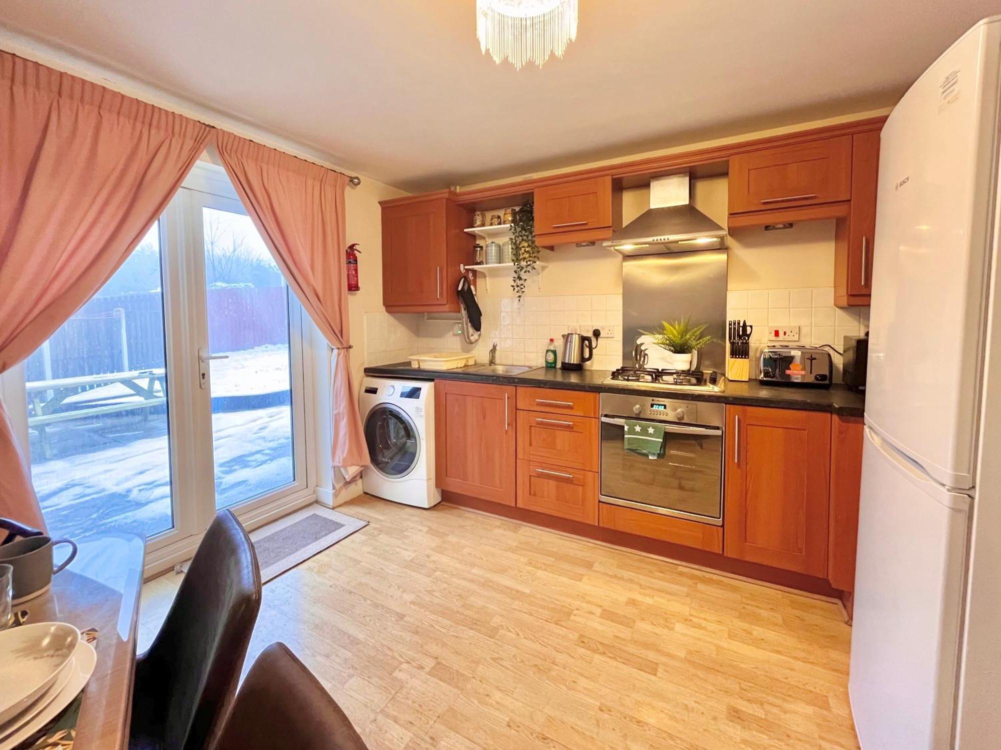 Payler House Sheffield-wifi -large Parking Space-cozy 4 Bedrooms Casa de férias Sheffield