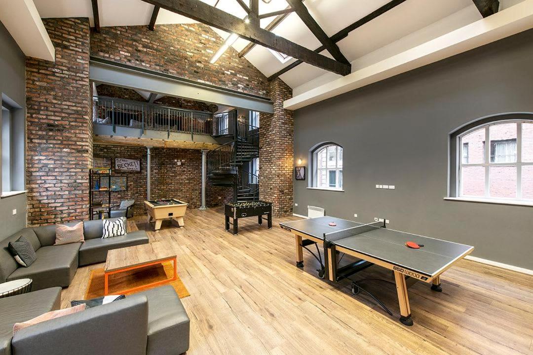 Cosy And Modern And Private Ensuites At 3 Located Near The Of Apartamento