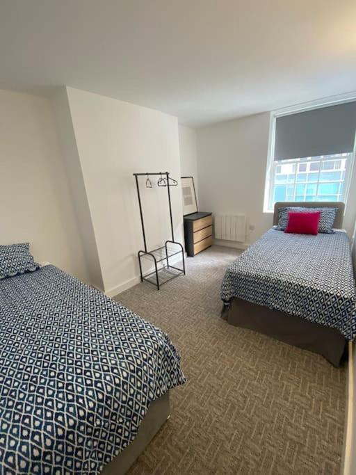 Contemporary Centre 3 Bedroom *