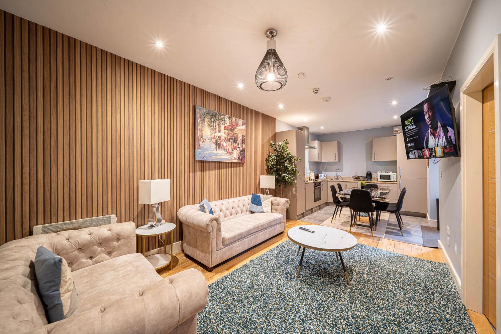 Kelham Apartments: Serviced With Free Parking Apartment