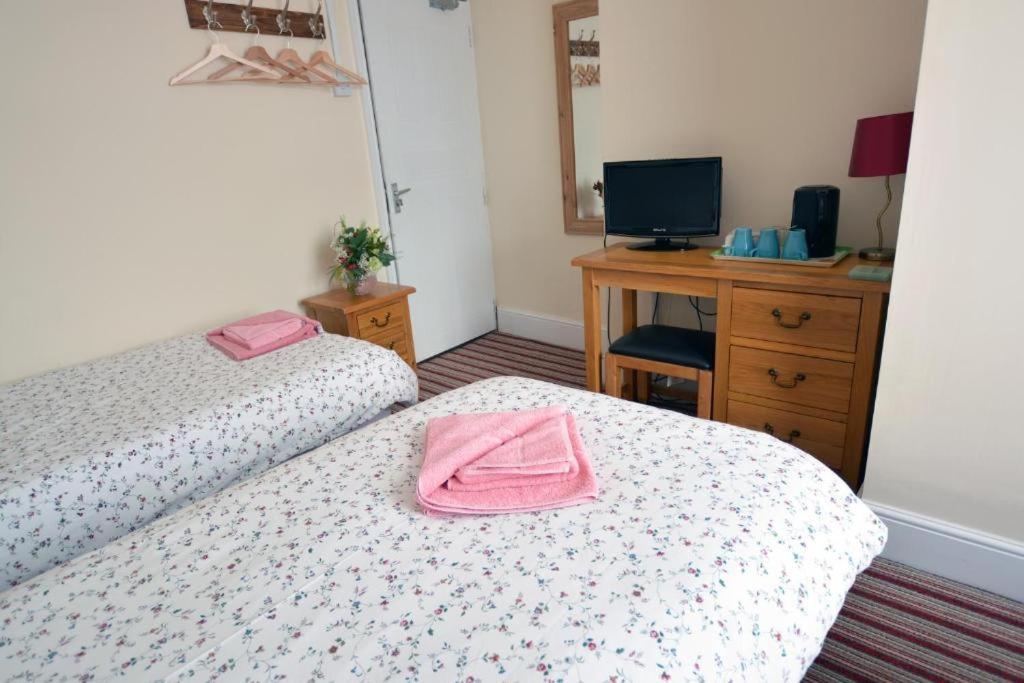 Alara 3* Sheffield