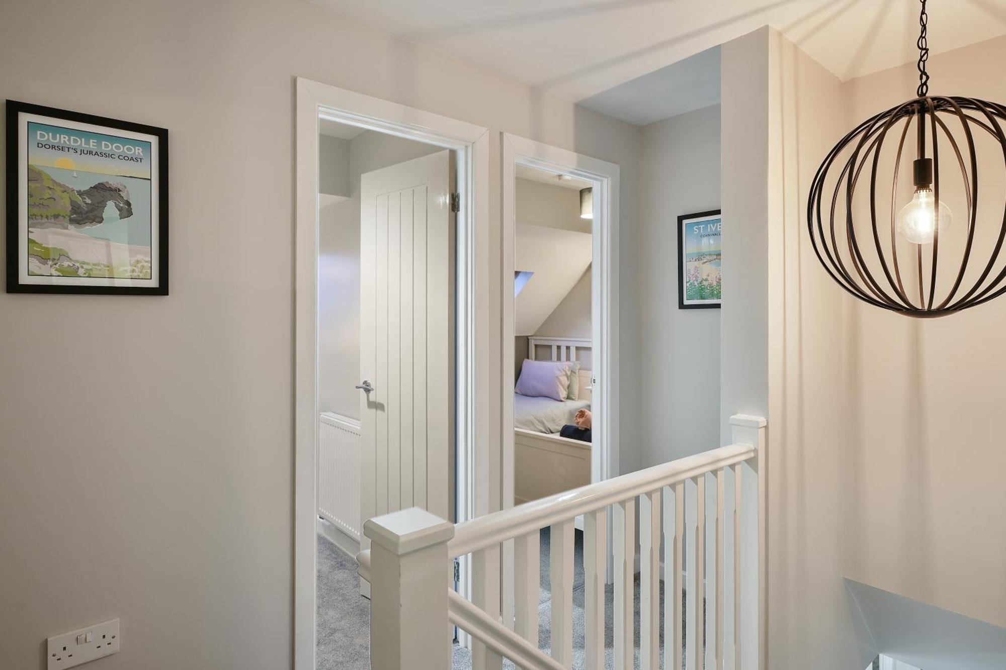 Richmond House - 5 Bed House That Sleeps 10, Great For Workers & Groups, Netflix & Free Parking - Hosted By Host Save Holiday home *