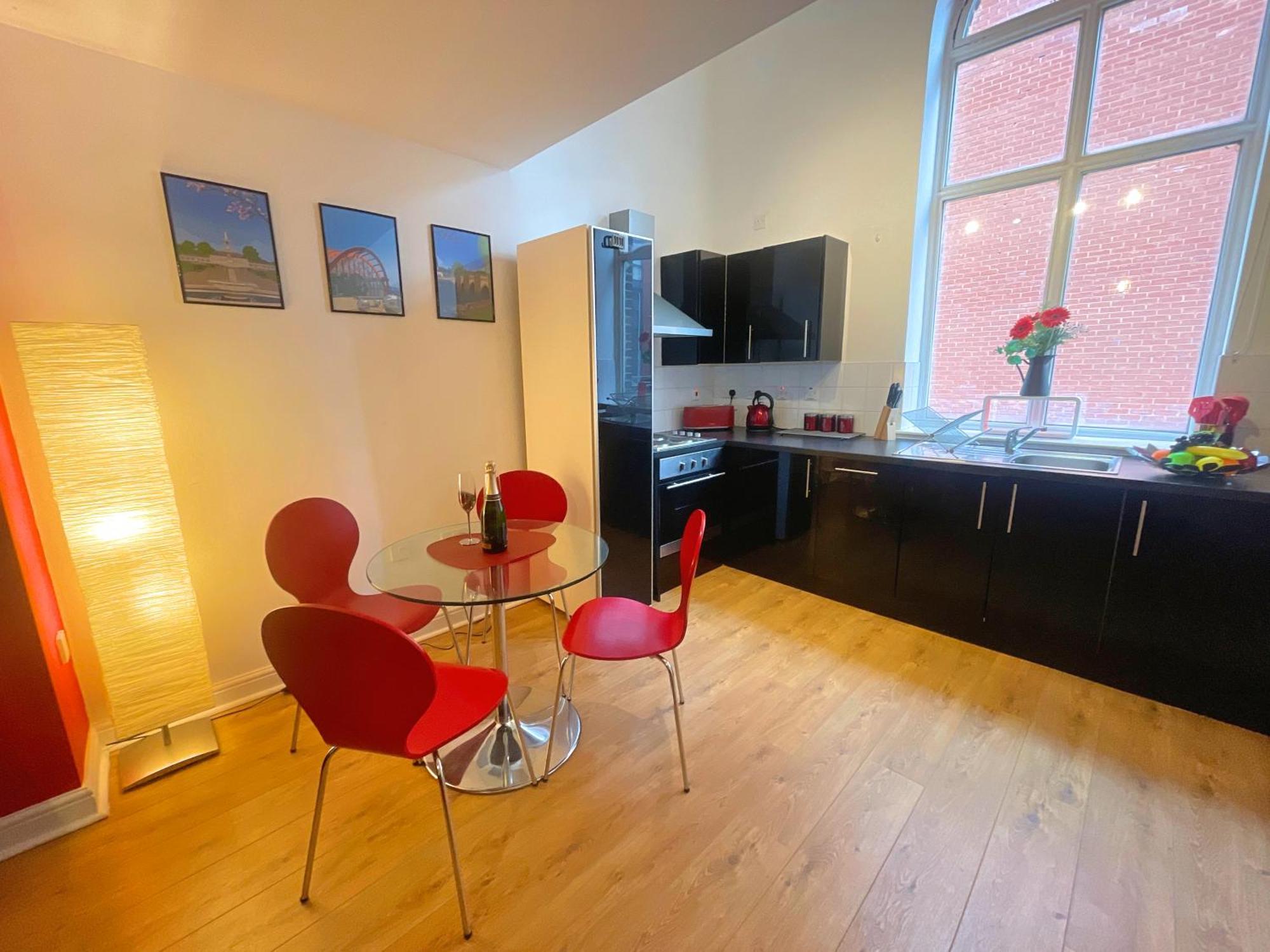 Vibrant Loft In Grade Ii Listed Georgian Building *