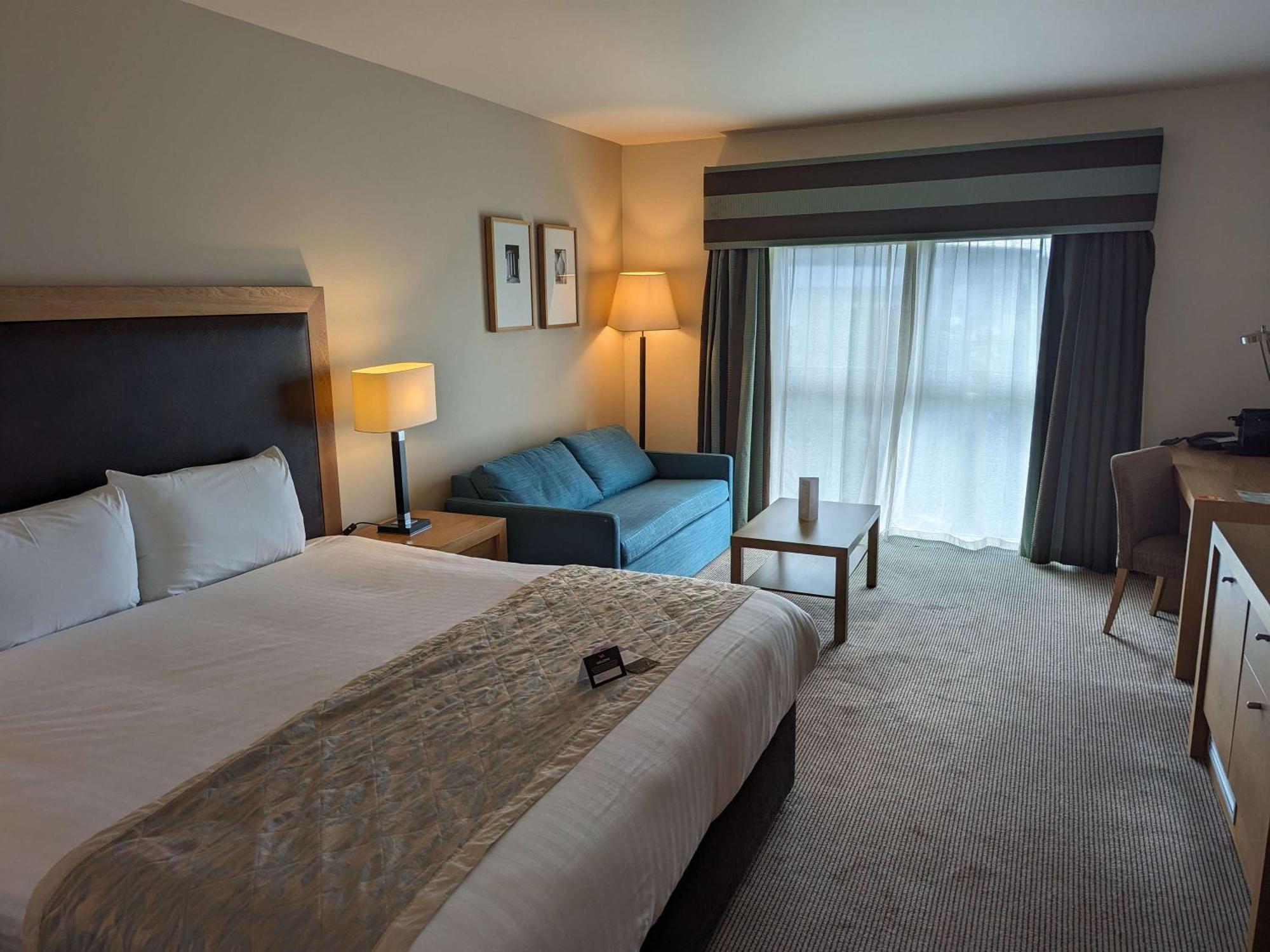 Mercure Parkway Hotel