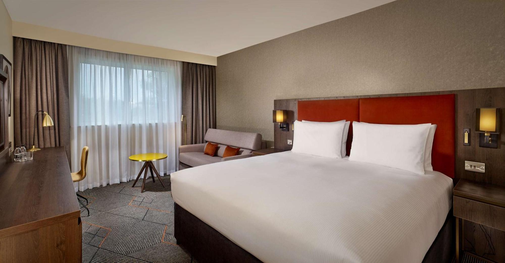 Doubletree By Hilton Park Hotel