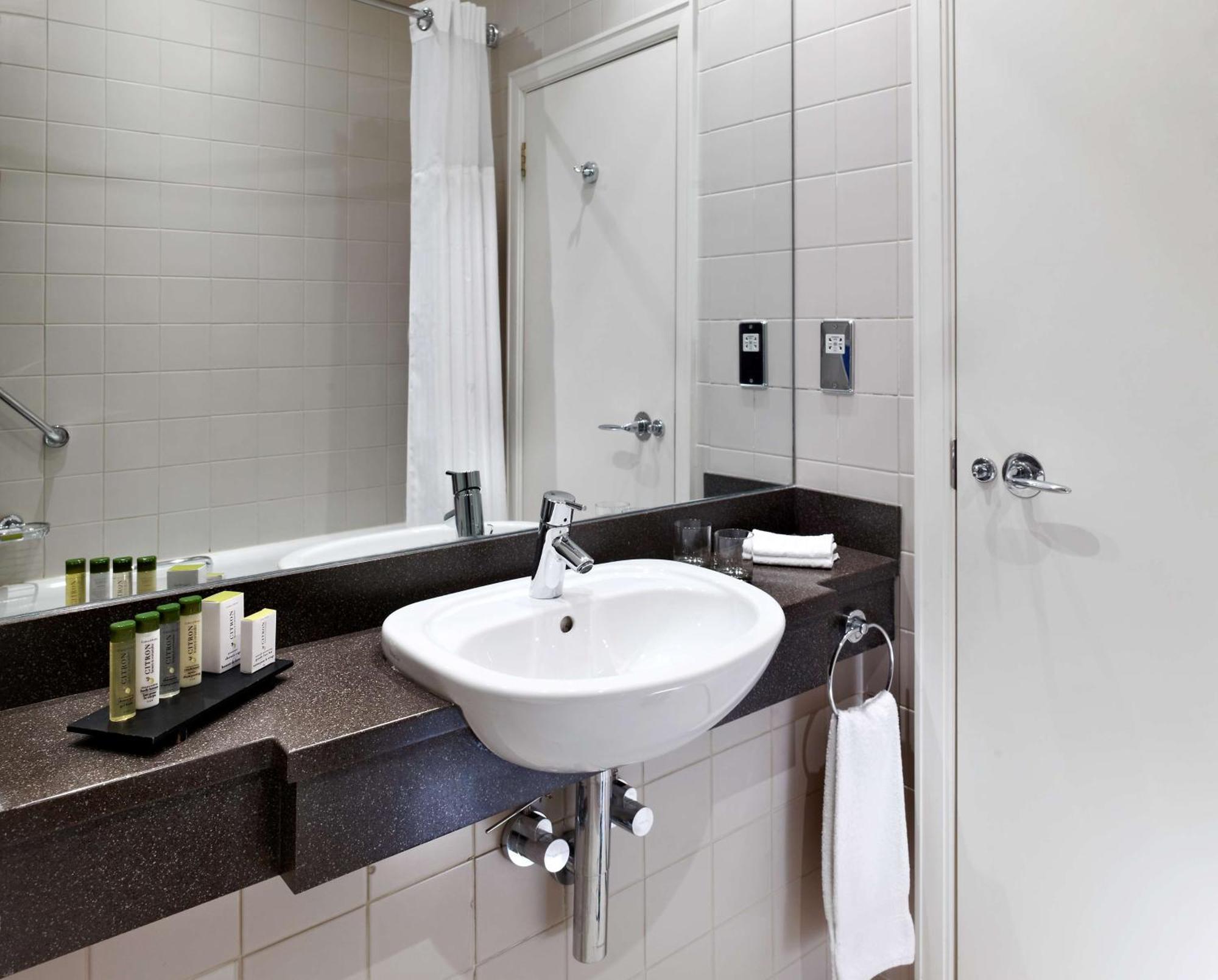 Hotel Doubletree By Hilton Park 4*