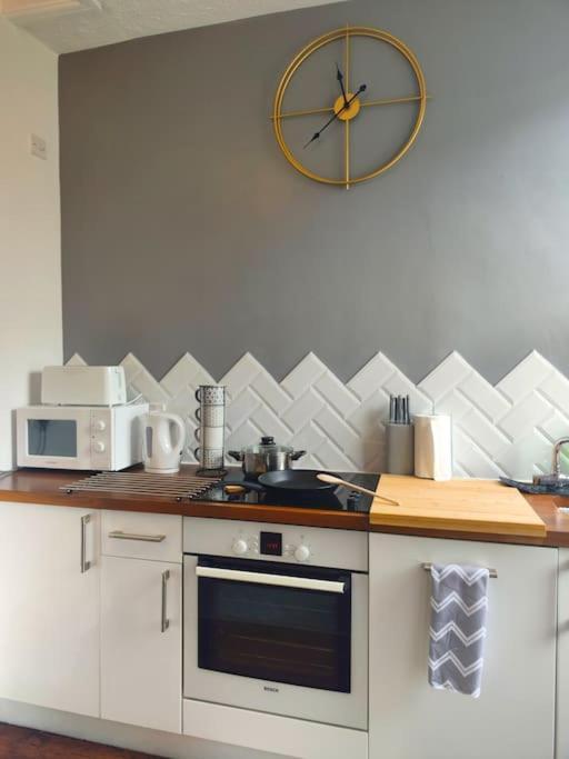 Elite Living - Centre Accommodates Up To 4 * Sheffield
