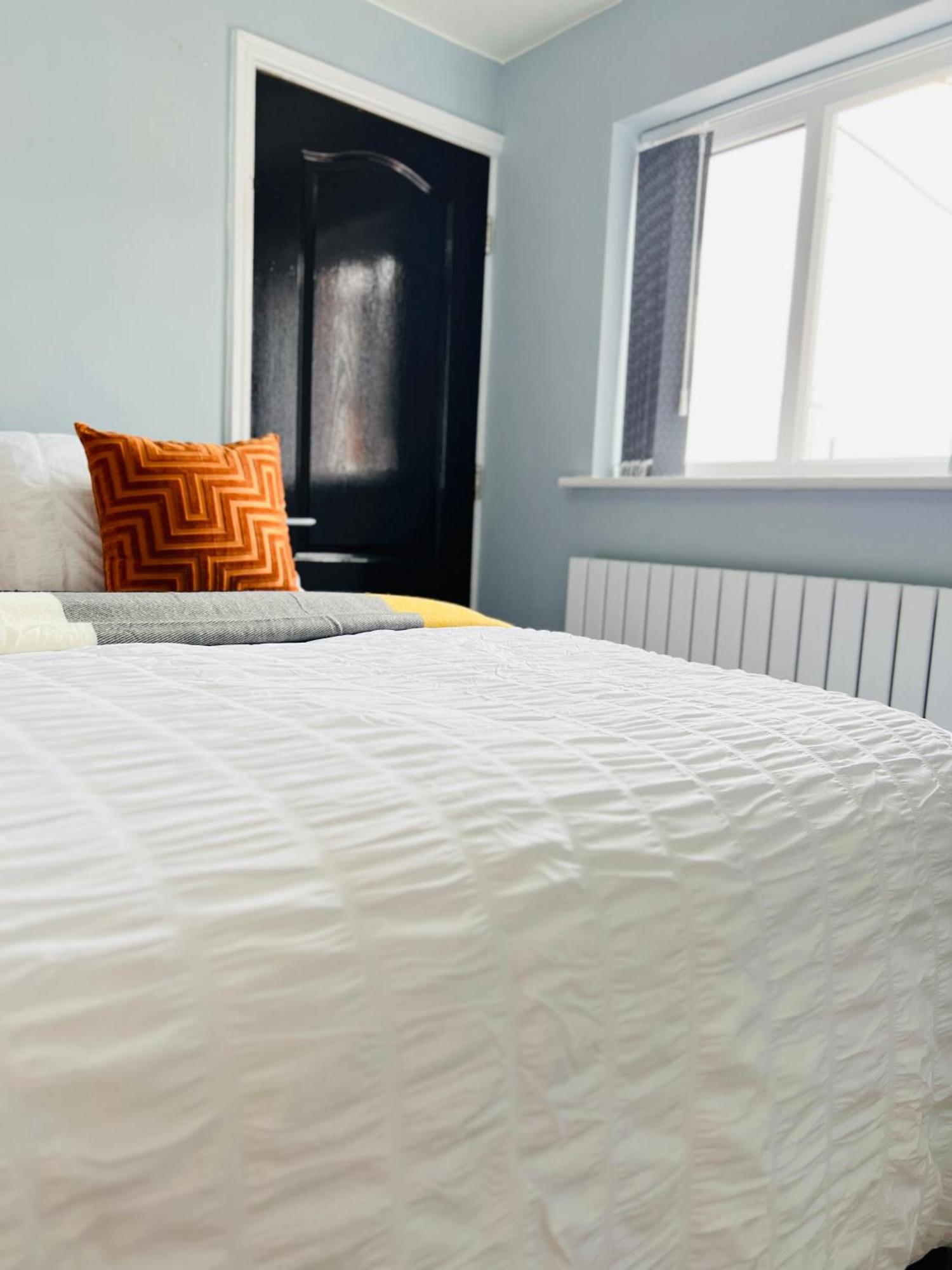 Deluxe 2 Bedroom *