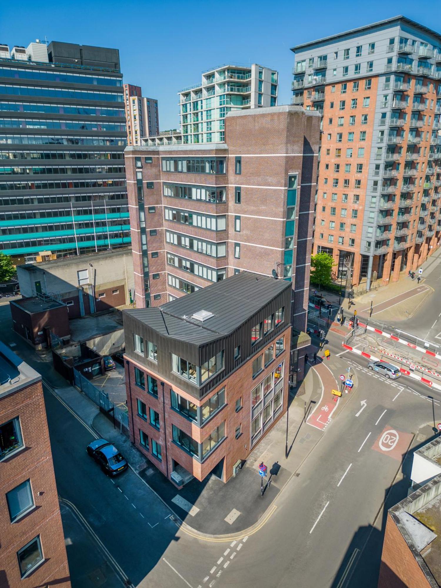123 Queen Street - Crowd Luxury Sheffield