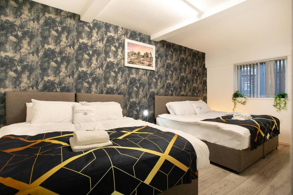 3 Bed Perfect For Contractors! Long Term Discount! Holiday home Sheffield