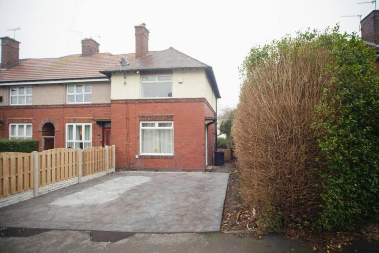 Holiday home Lovely 2 Bedroom House Central Location