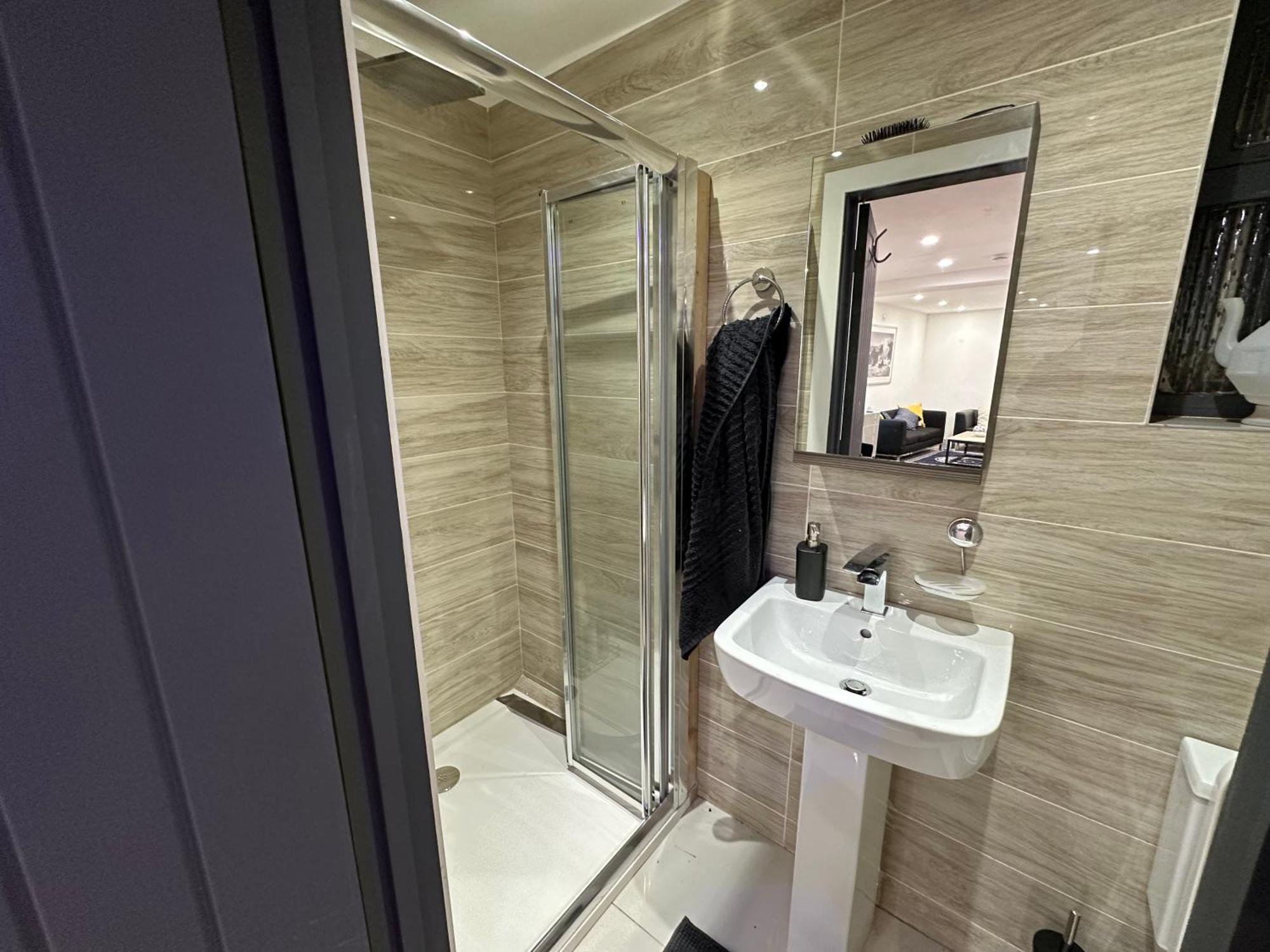 Apartamento Canal, Open Space, Spotless, 2 Levels, 4pp, Free Parking, 5g Wifi *