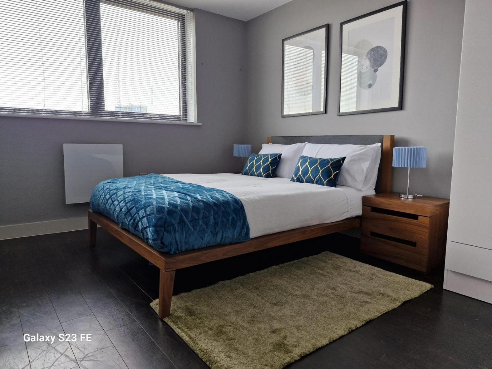 The Woodhouse Apartment *