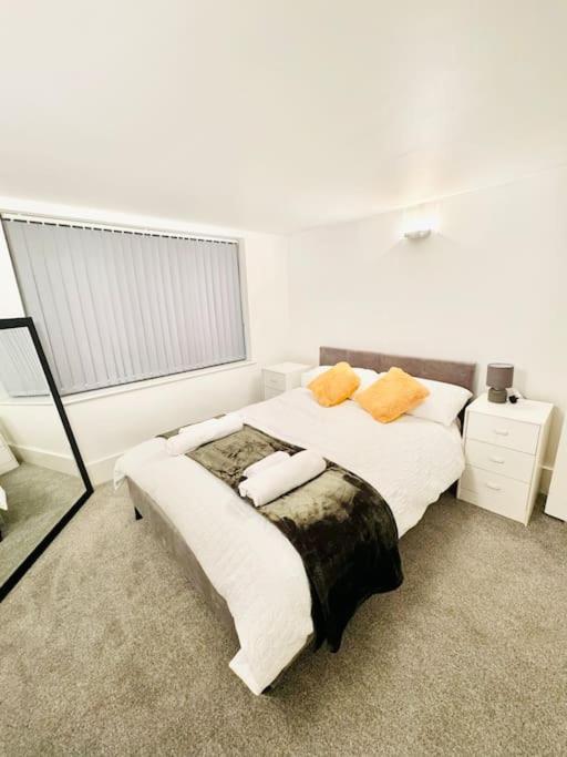 Exclusive - Very Spacious Apartment *