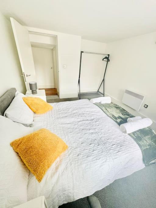 Exclusive - Very Spacious *