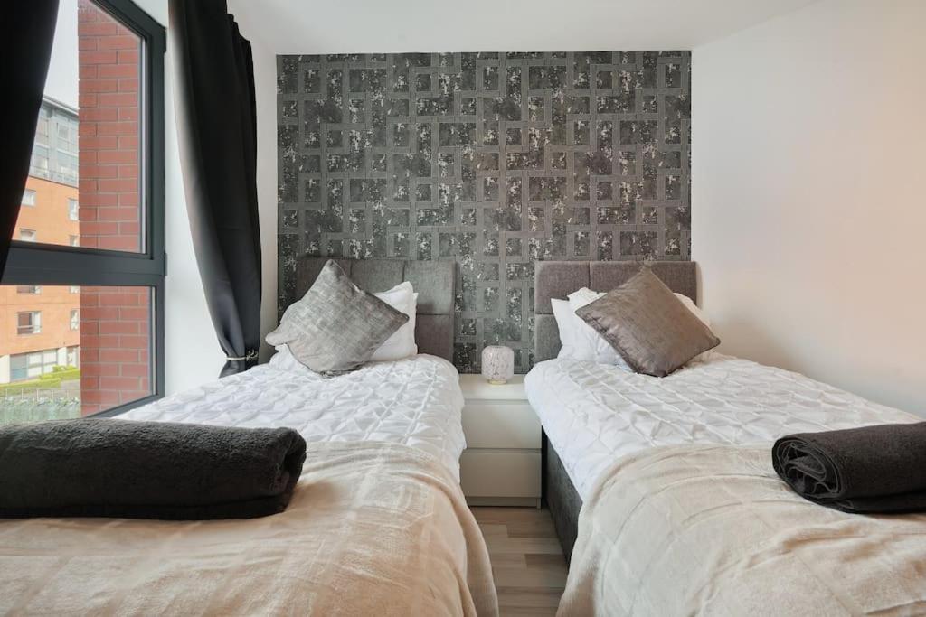 West One From With Secure Parking Apartment Sheffield