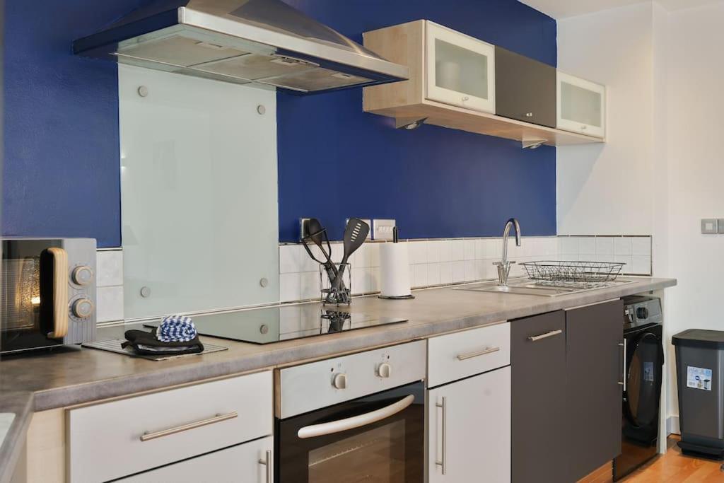 West One From With Secure Parking Apartment Sheffield