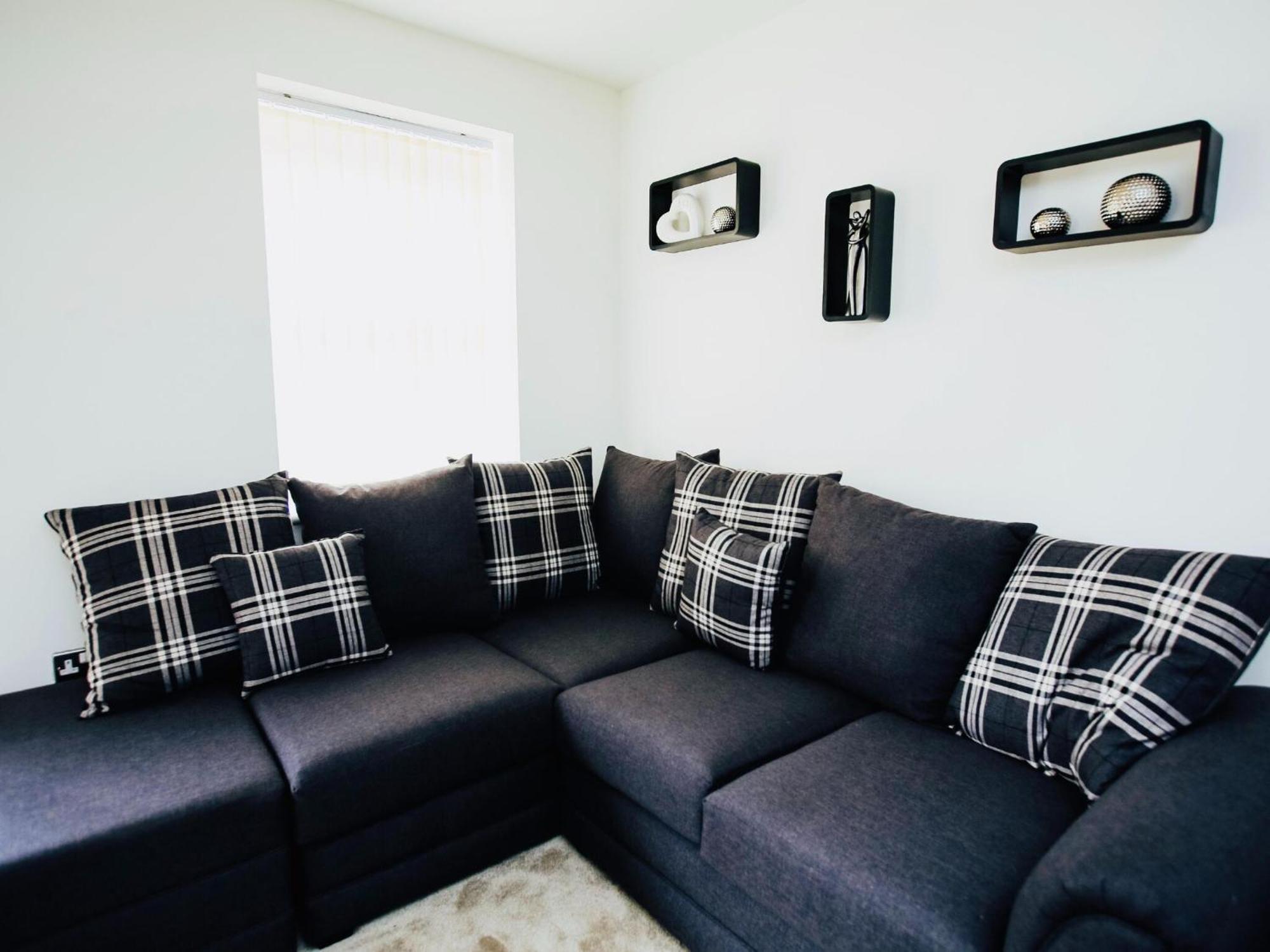 Apartment 1 And 2 Bedroom Shield House Centre Sheffield