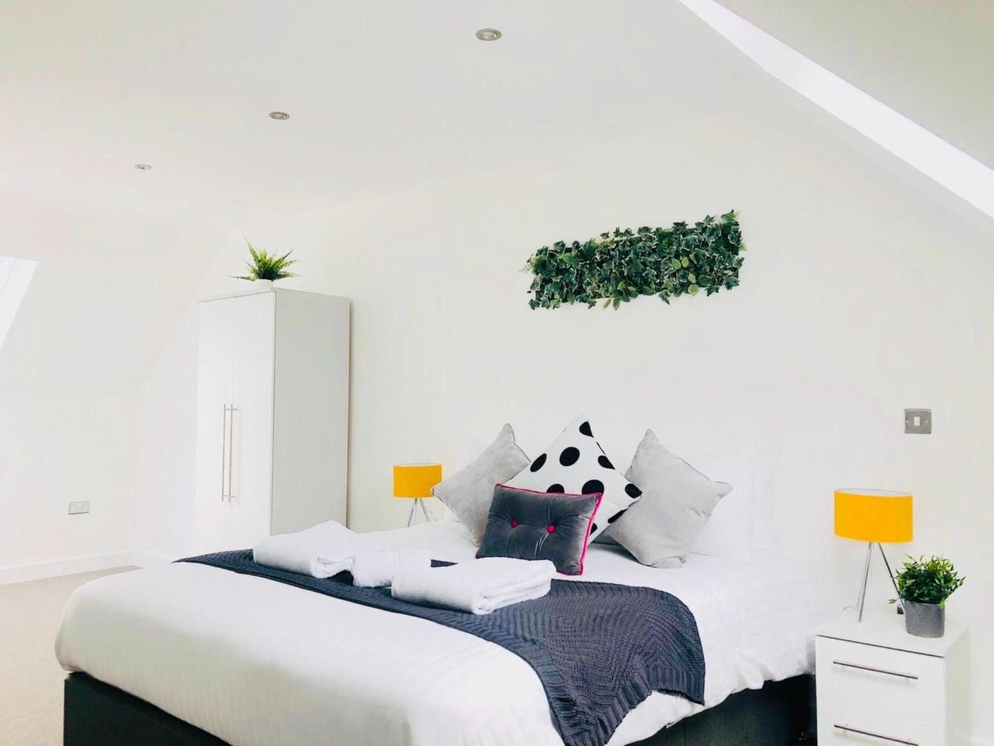 1 And 2 Bedroom Shield House Centre Sheffield