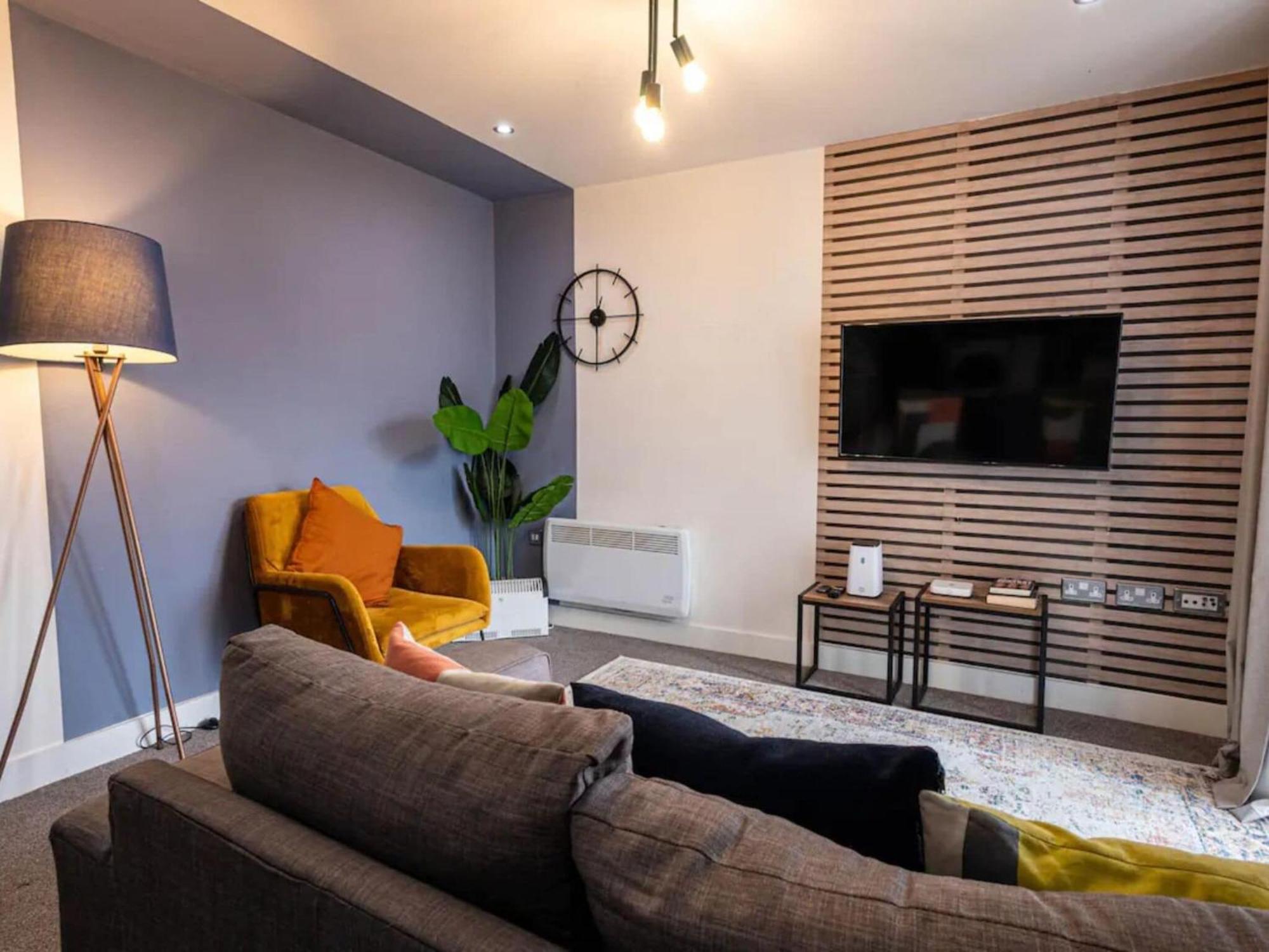 Apartment 1 And 2 Bedroom Shield House Centre Sheffield