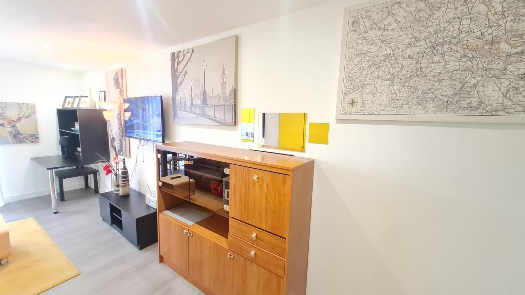 Compact Serviced Centre - Netflix, Wifi, Digital Tv * Sheffield