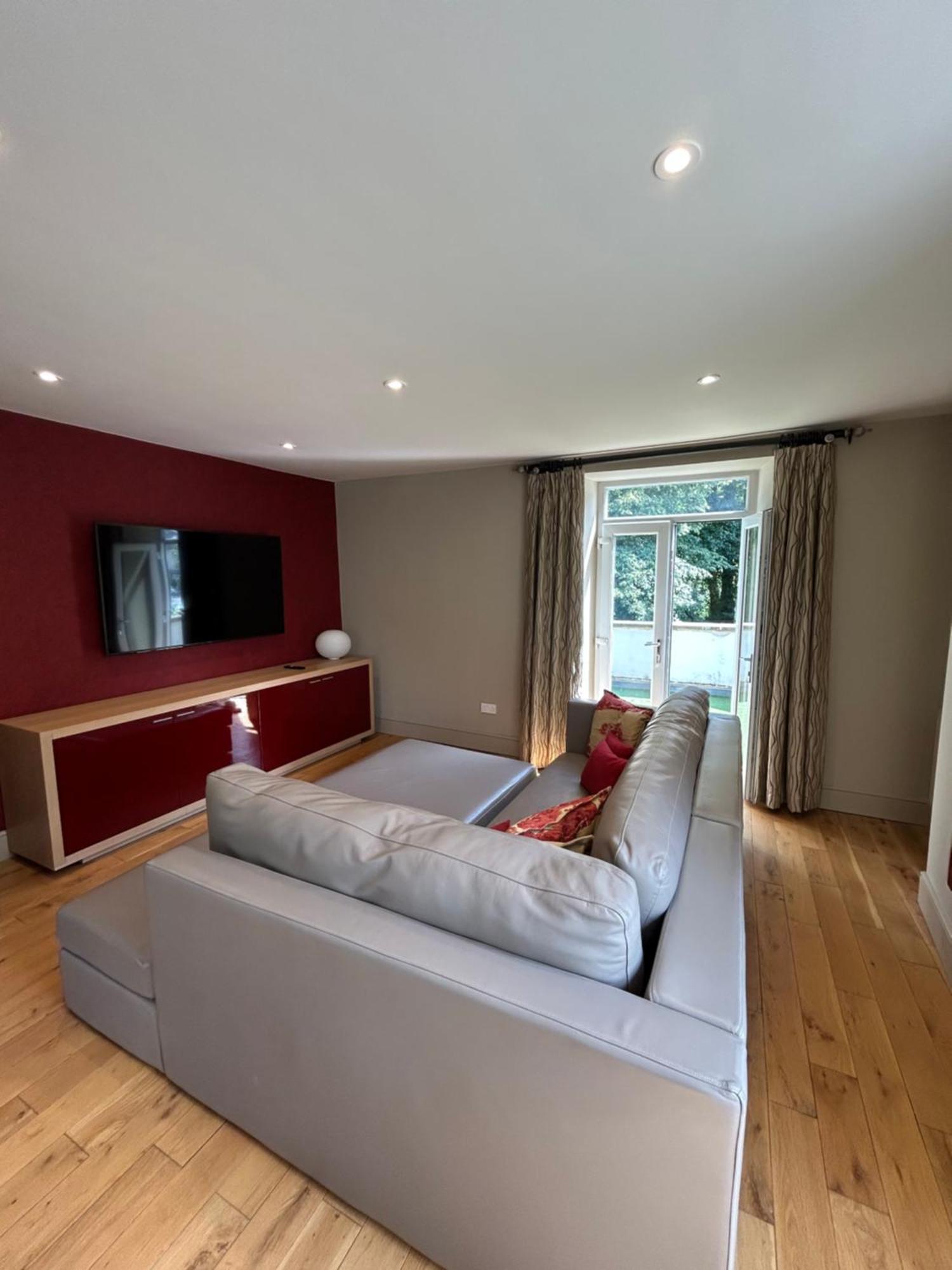 Luxury - Great Location *