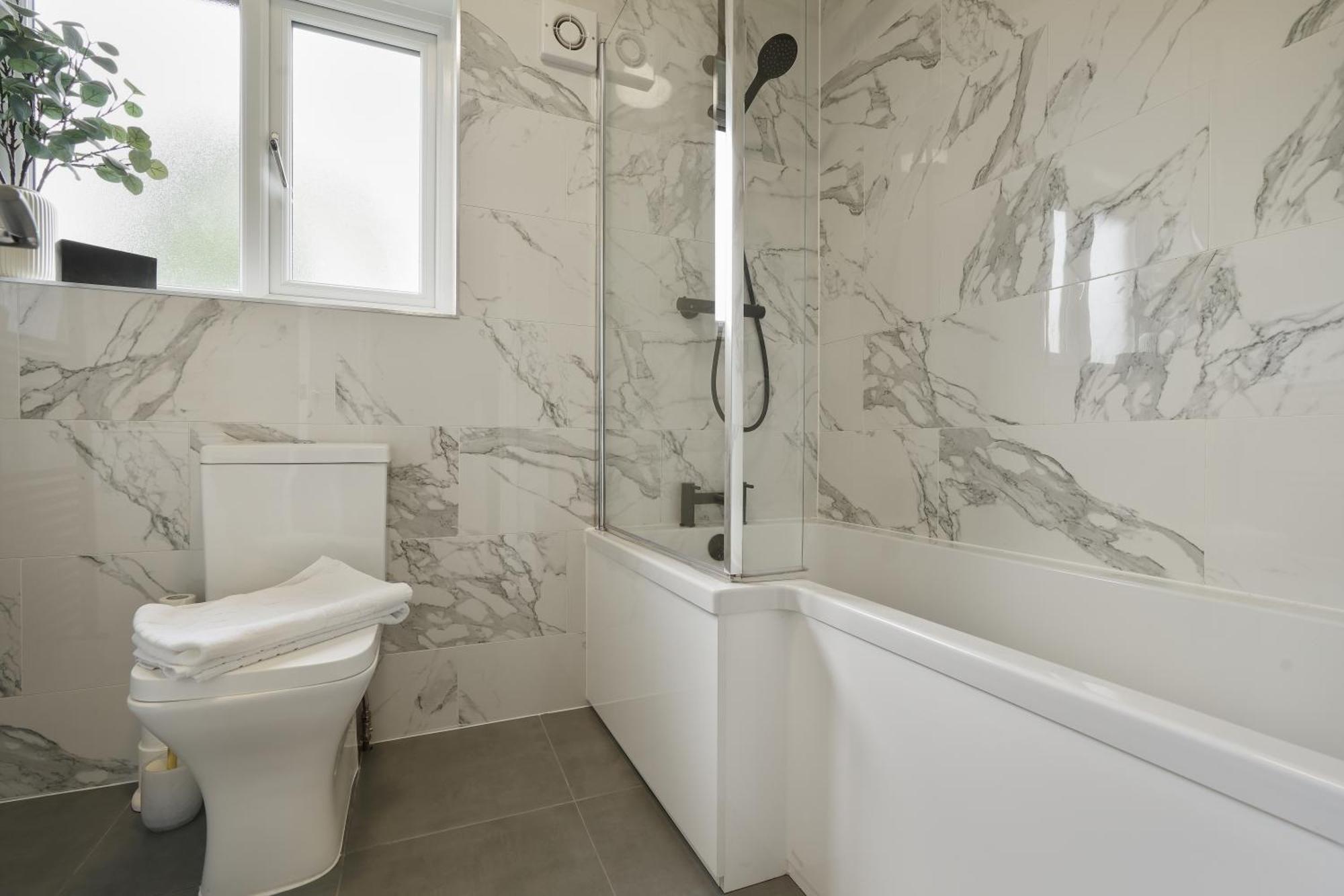 Guests Rated Exceptional 3 Bed House, Homely Comforts , Close To Amenities And Centre Apartment Sheffield