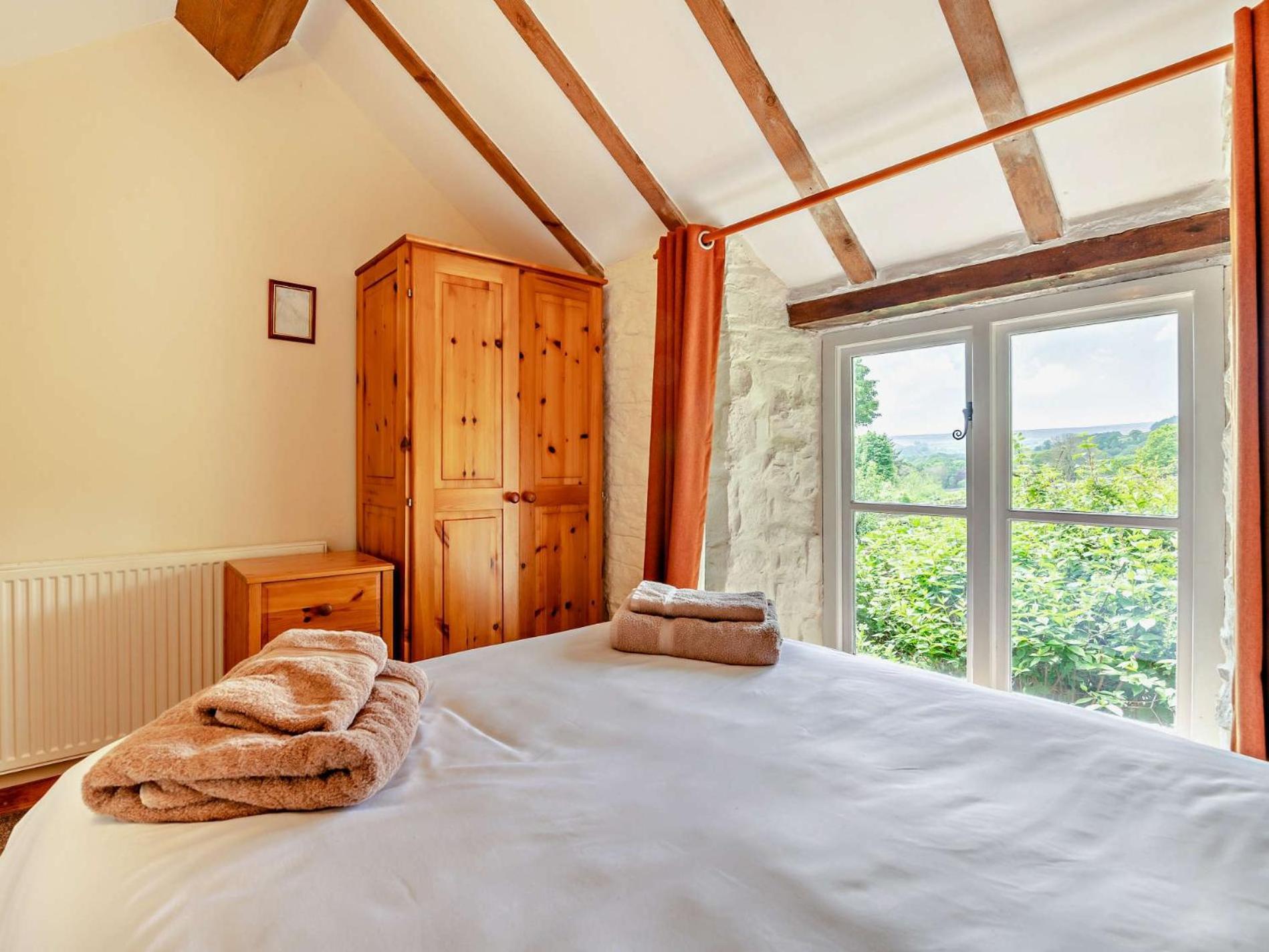 1 Bed In Bradfield Dale Pk417 *