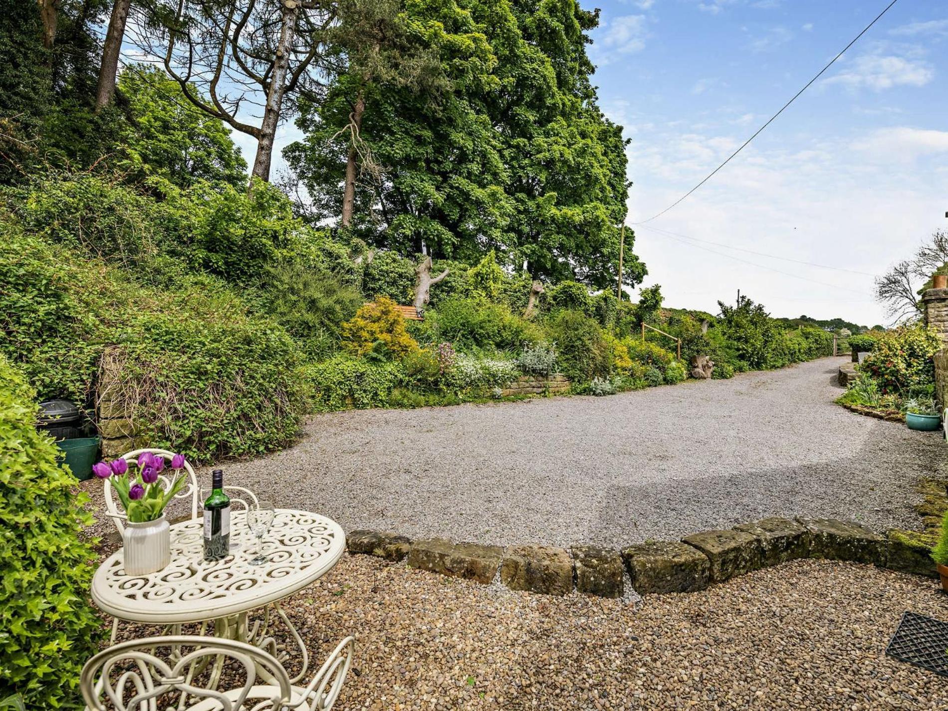 1 Bed In Bradfield Dale Pk417 * Sheffield