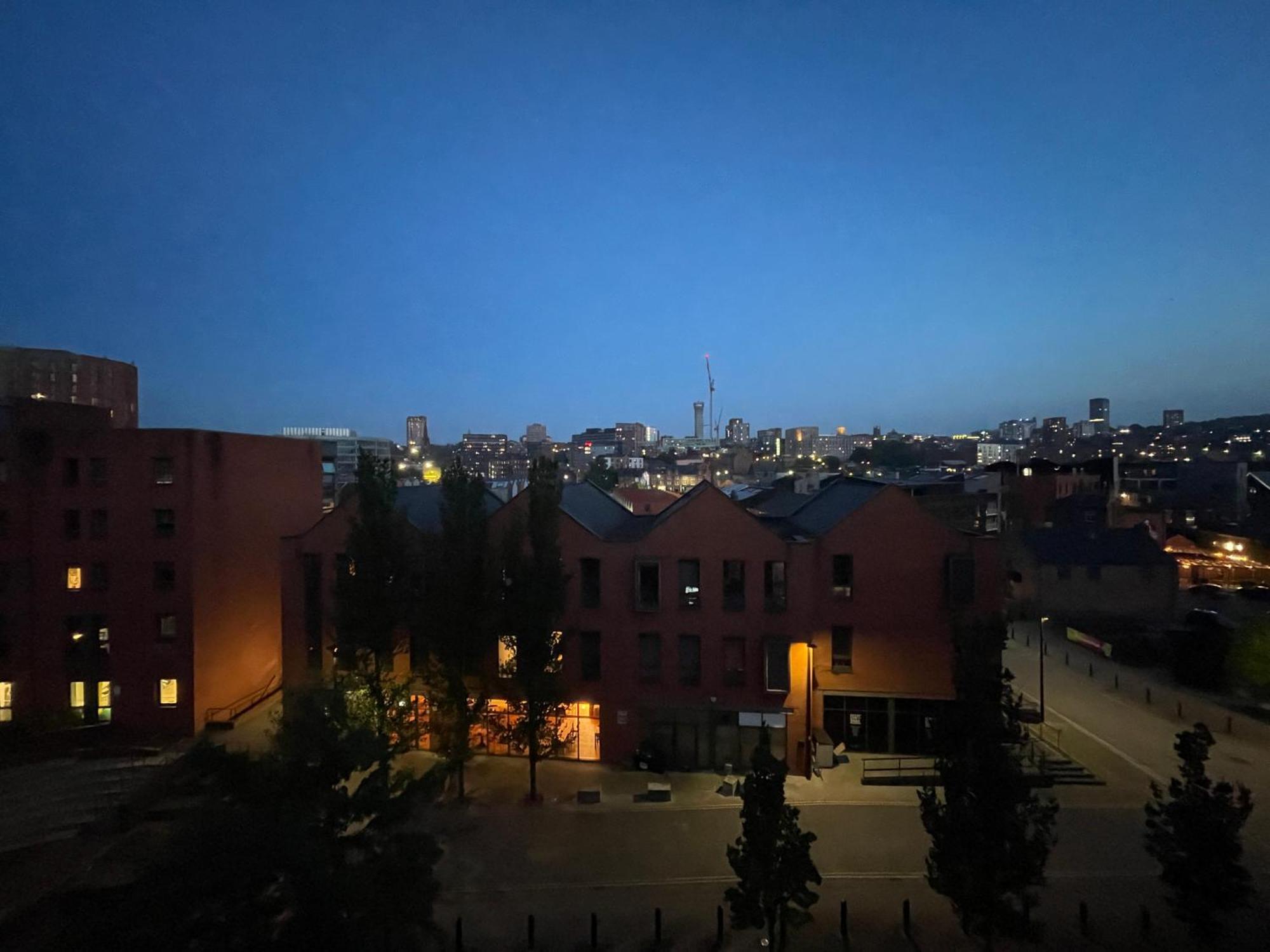 Penthouse W/ Parking Sheffield