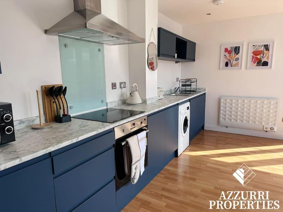 2 Bedroom Luxury Penthouse In Centre Sheffield