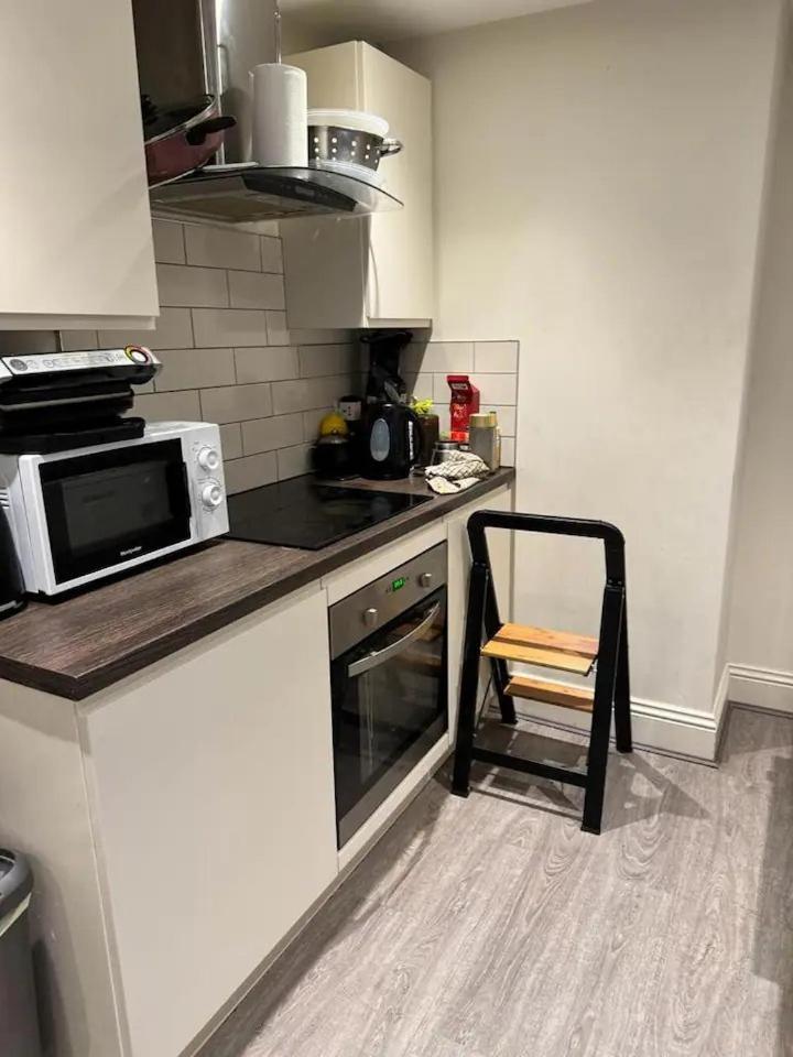 With Bathroom Next To Cathedral Centre Homestay Sheffield