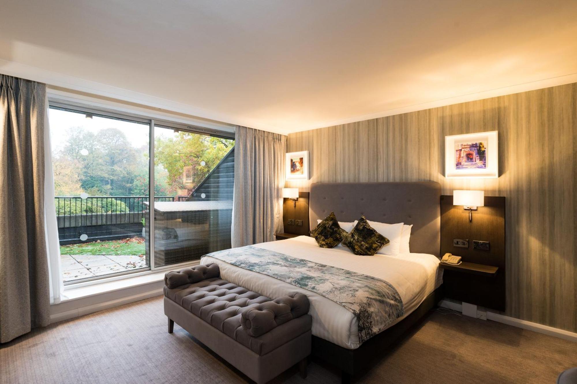 Mercure Kenwood Hall &