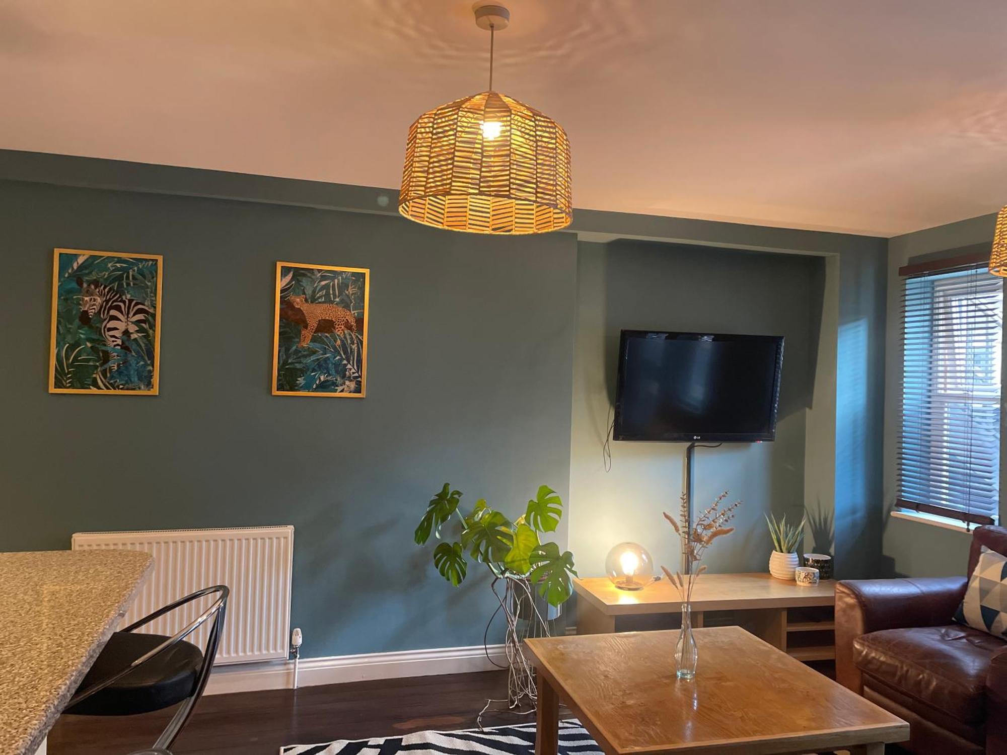 Apartment 69d Victoria Street *