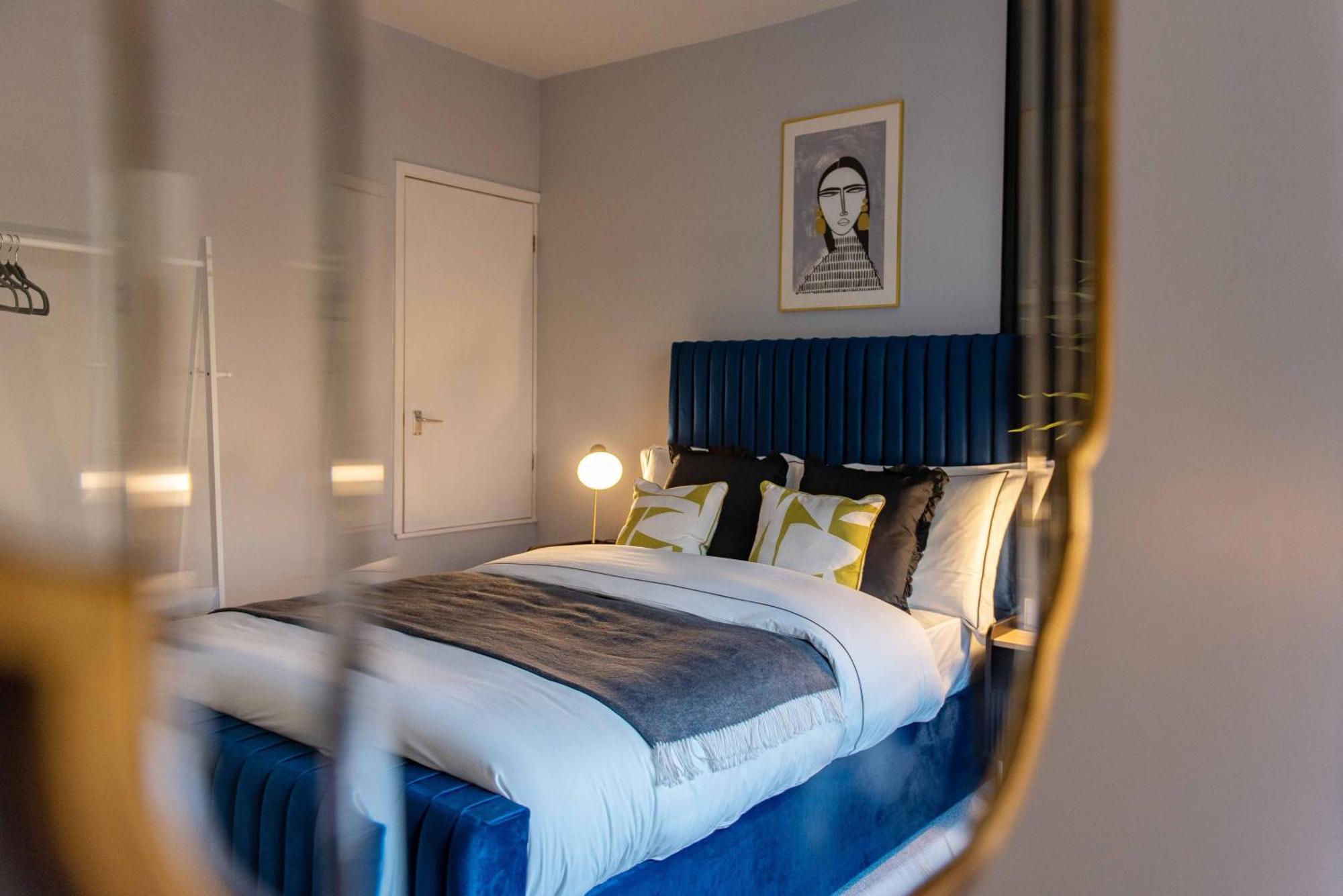 Stylish, Sleeps 3, Centre, Parking Holiday home Sheffield