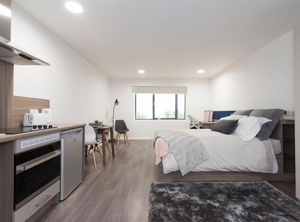 Apartment For Students Only Cozy Living At Hollis Croft In *