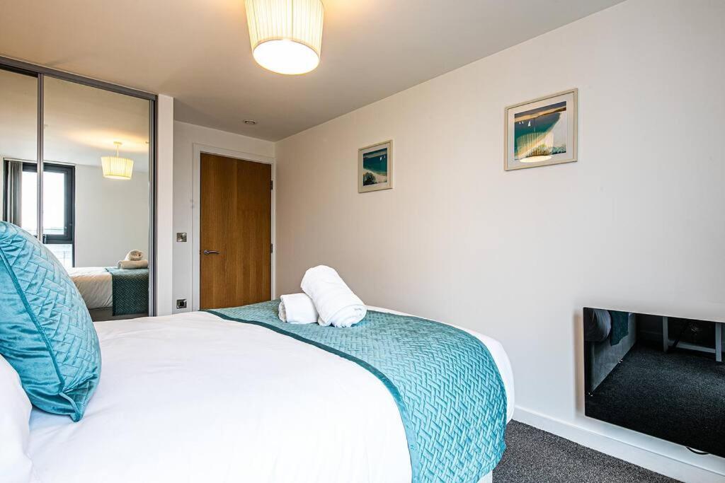 Apartment Stylish 2 Bed 87 - Centre, Free Parking, Alexa, Espresso Machine & Netflix - Hosted By Host Save Sheffield