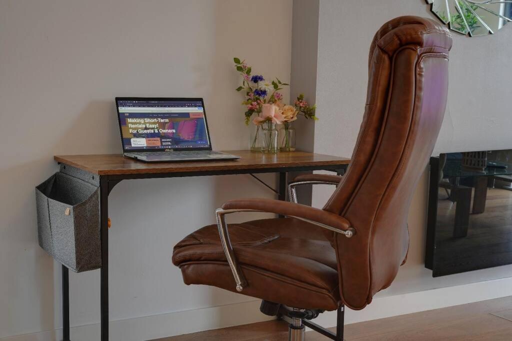 Apartment Stylish 2 Bed 87 - Centre, Free Parking, Alexa, Espresso Machine & Netflix - Hosted By Host Save Sheffield