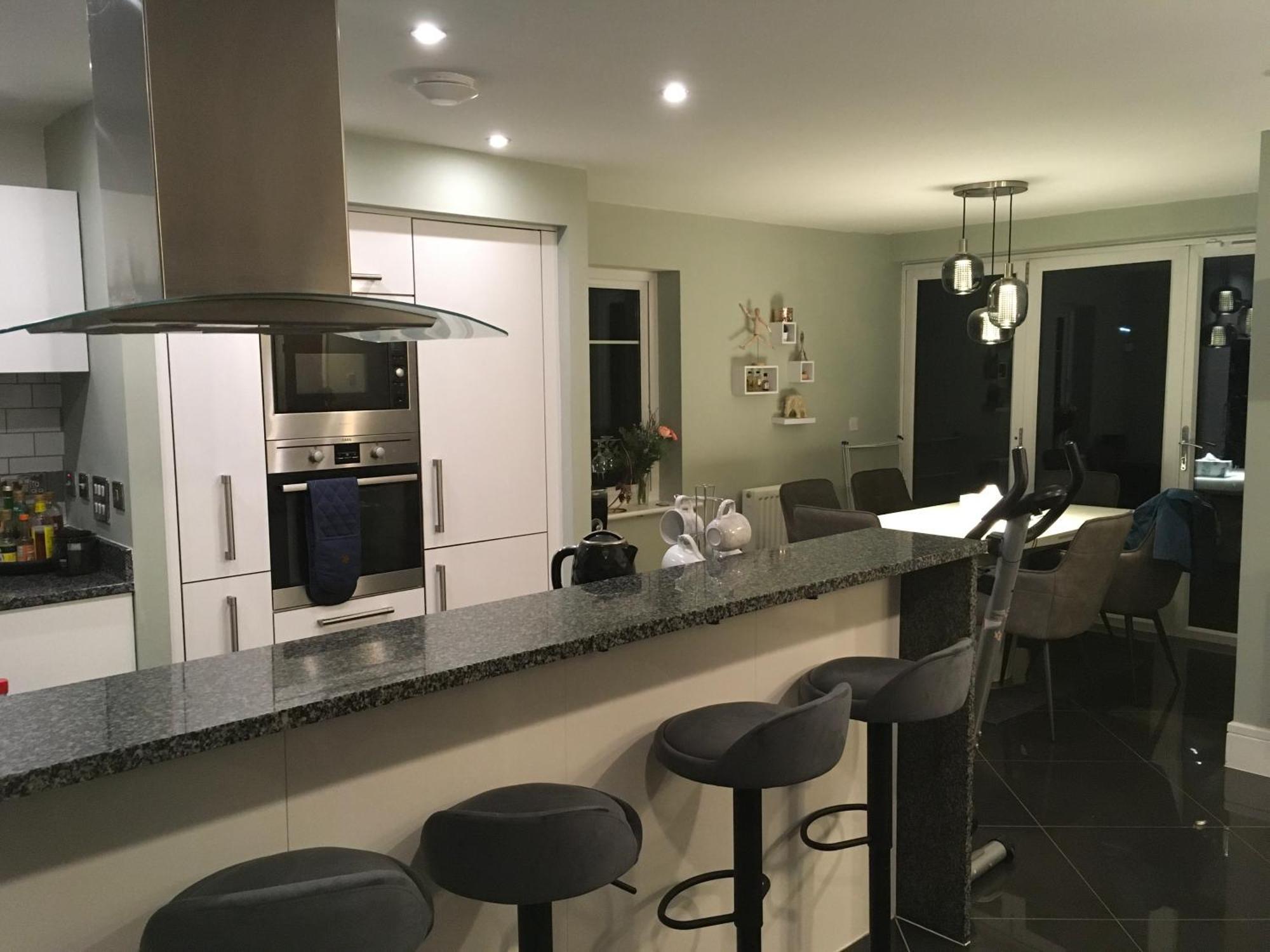 Spacious King Size Detached House Free Wifi Free Parking Sheffield