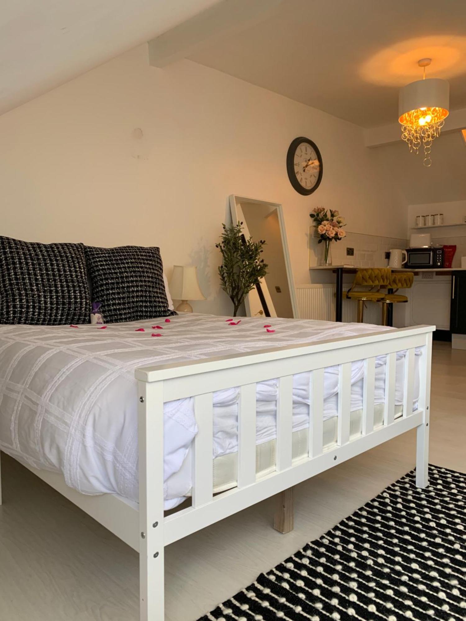 Sam'z Boutique Bed & Breakfast Sheffield